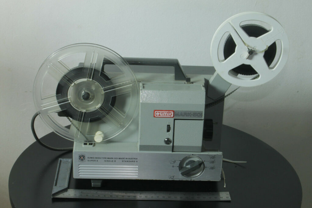 Vintage EUMIG MARK 501 8mm/Super 8mm Cine Film Projector Working with Test Film