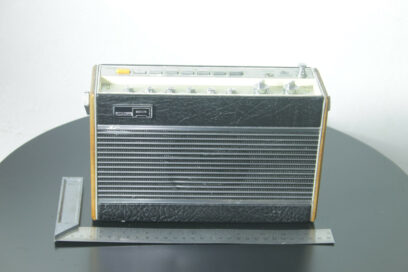 Vintage Roberts RP26-B RP26B RP26B Radio – FM/MW/LW inc Battery & Cable Working