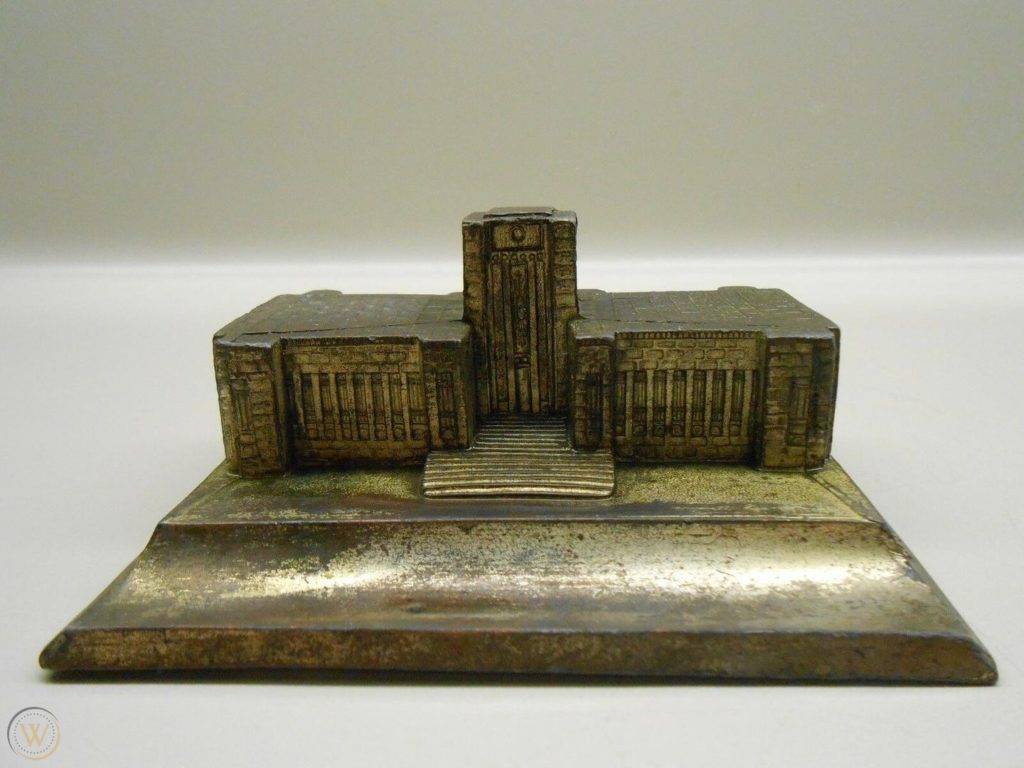 Souvenir replica state texas building 1 fc45bdf60c5a42eb9a83871e04bf512a